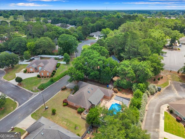 300 Oak Pointe Drive, Dublin, GA 31021