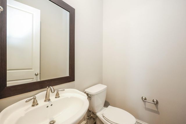8822 Lakeshore Bend Drive, Houston, TX 77080