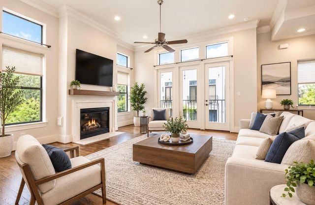 8822 Lakeshore Bend Drive, Houston, TX 77080