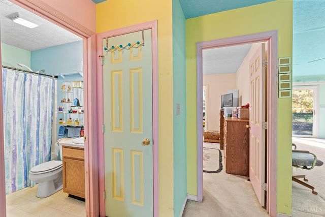 1 Dryhill Court, Lebanon, OH 45036