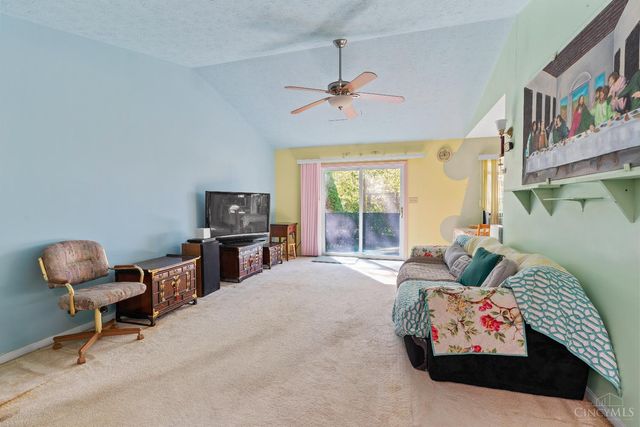 1 Dryhill Court, Lebanon, OH 45036