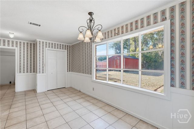 8511 Kent Drive, Savannah, GA 31406