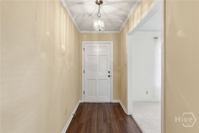 8511 Kent Drive, Savannah, GA 31406