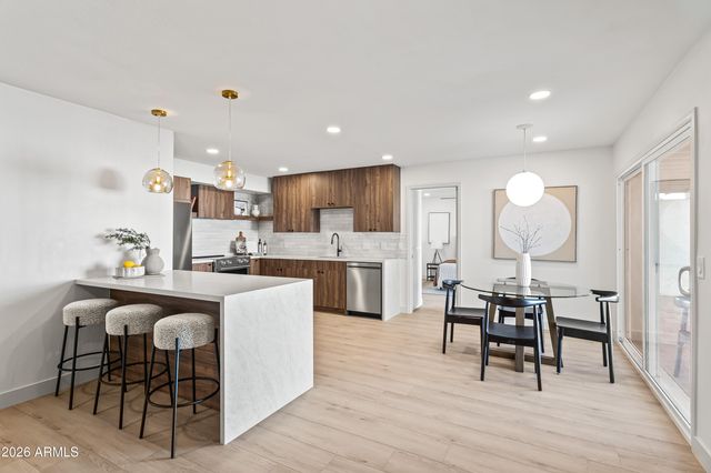 2617 S RIVER Drive, Tempe, AZ 85282