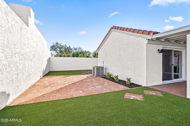 2617 S RIVER Drive, Tempe, AZ 85282