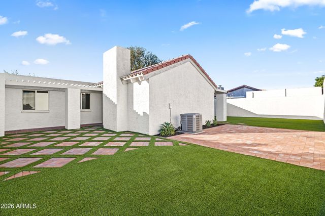 2617 S RIVER Drive, Tempe, AZ 85282