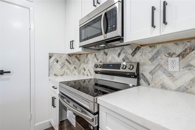 1500 Bay Area Boulevard 331, Houston, TX 77058