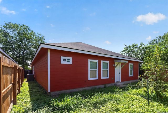 3723 Commercial Ave, San Antonio, TX 78221