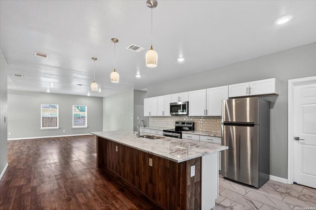 3723 Commercial Ave, San Antonio, TX 78221