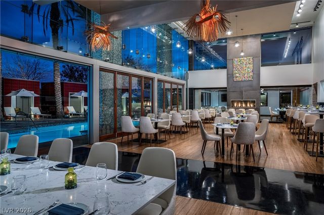 4381 West Flamingo Road 906, Las Vegas, NV 89103