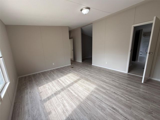 20701 Liveoak LN, Manor, TX 78653