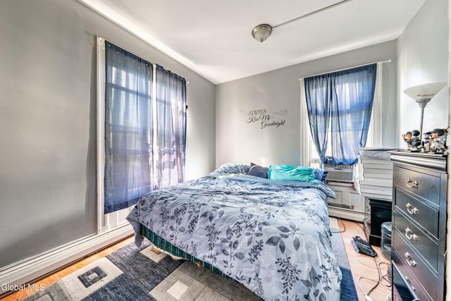 204 206 2nd Avenue, Troy, NY 12180