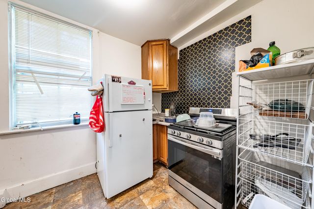 204 206 2nd Avenue, Troy, NY 12180