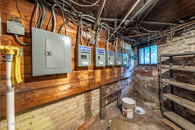 204 206 2nd Avenue, Troy, NY 12180