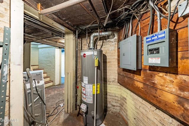 204 206 2nd Avenue, Troy, NY 12180