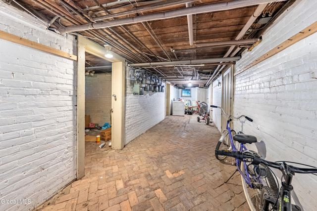 204 206 2nd Avenue, Troy, NY 12180