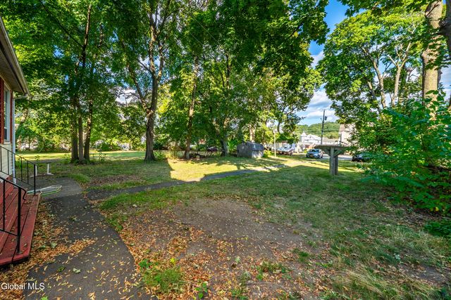 204 206 2nd Avenue, Troy, NY 12180