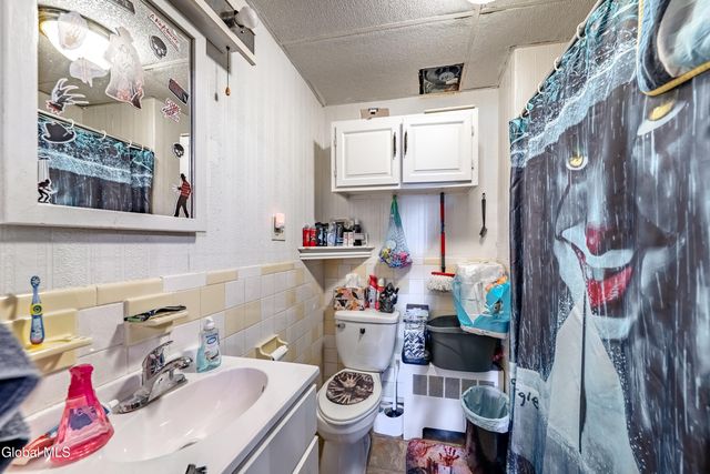 204 206 2nd Avenue, Troy, NY 12180