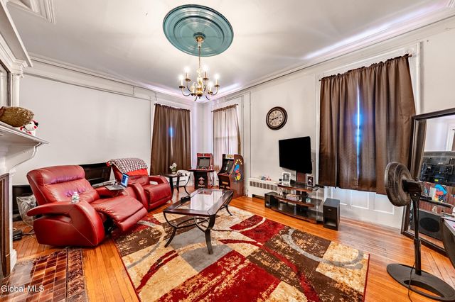 204 206 2nd Avenue, Troy, NY 12180