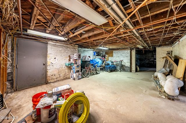 204 206 2nd Avenue, Troy, NY 12180