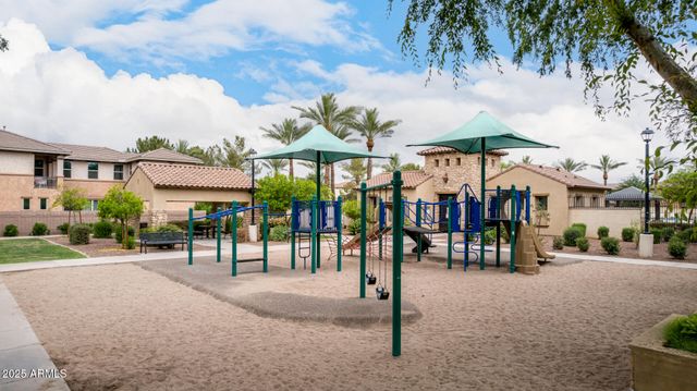 1162 S AGNES Lane, Gilbert, AZ 85296