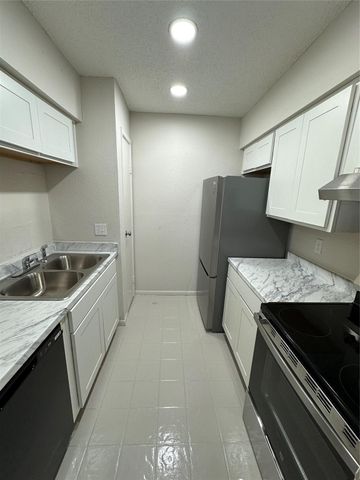 1500 Bay Area Boulevard 155, Houston, TX 77058