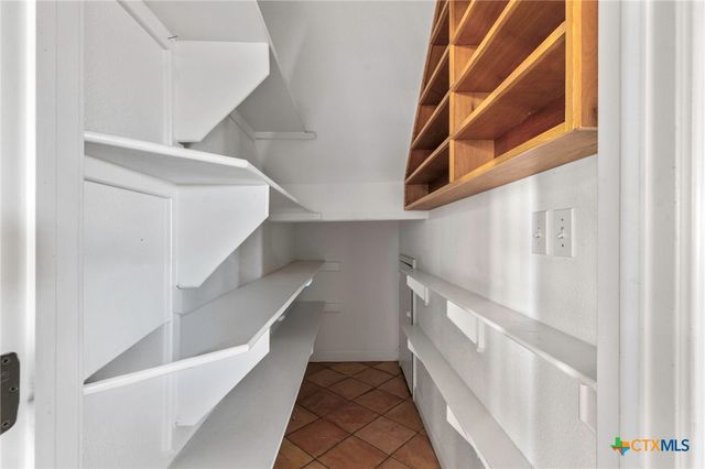 4680 Dreibrodt Road, San Marcos, TX 78666