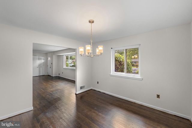 2200 ROSECROFT BLVD, Fort Washington, MD 20744