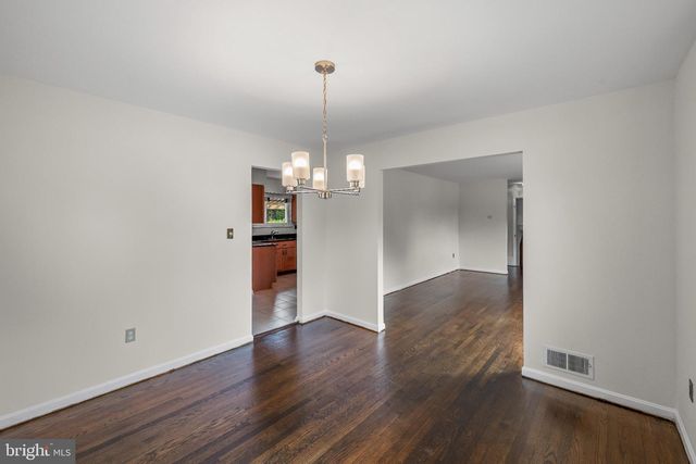 2200 ROSECROFT BLVD, Fort Washington, MD 20744