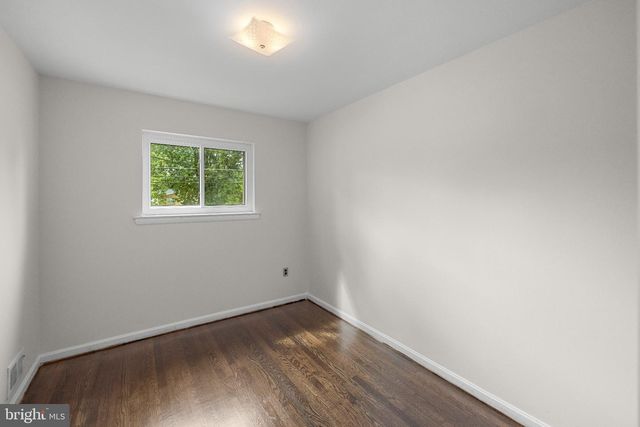 2200 ROSECROFT BLVD, Fort Washington, MD 20744