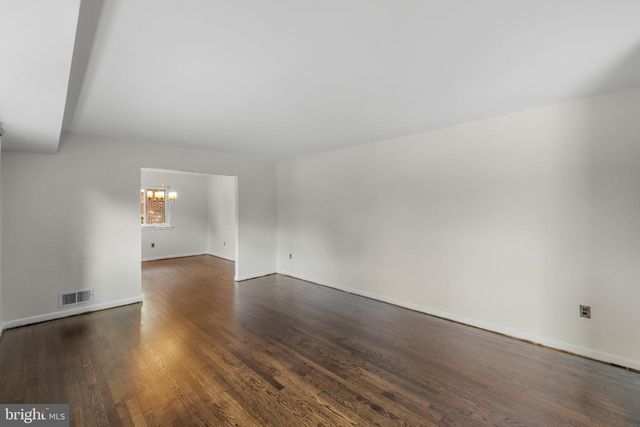 2200 ROSECROFT BLVD, Fort Washington, MD 20744
