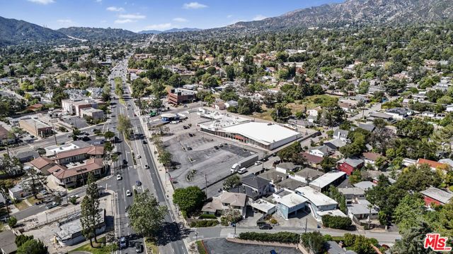 4503 Castle Lane, La Canada Flintridge, CA 91011