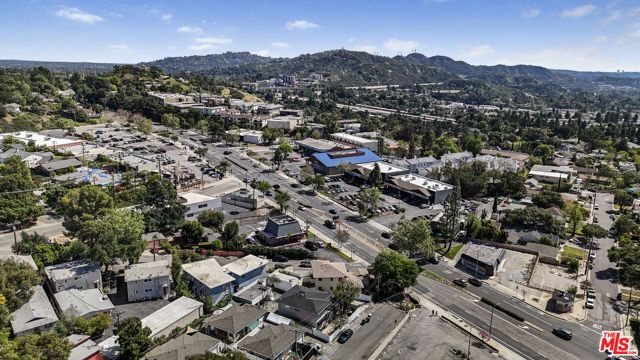 4503 Castle Lane, La Canada Flintridge, CA 91011