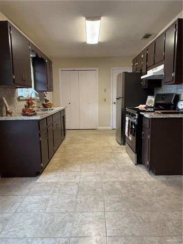 2303 Wisteria Street, Mission, TX 78574