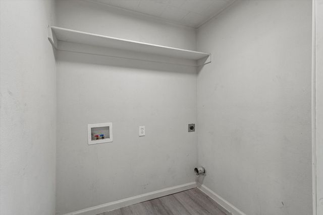 566 Loraine Circle, Greenville, TX 75401