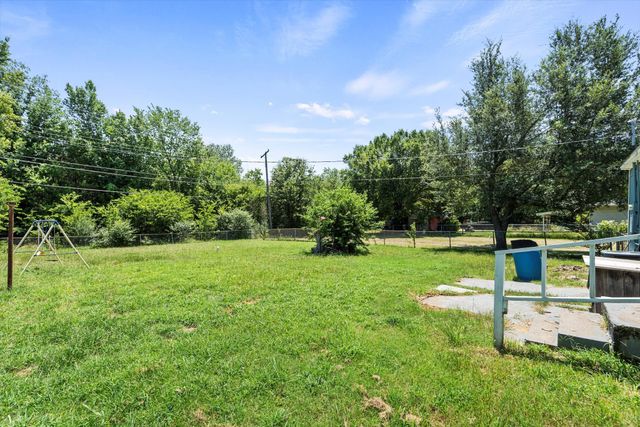 566 Loraine Circle, Greenville, TX 75401