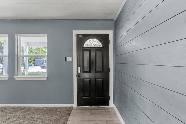 566 Loraine Circle, Greenville, TX 75401