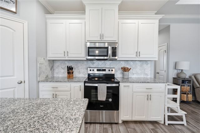 109 Longhorn, Odem, TX 78370