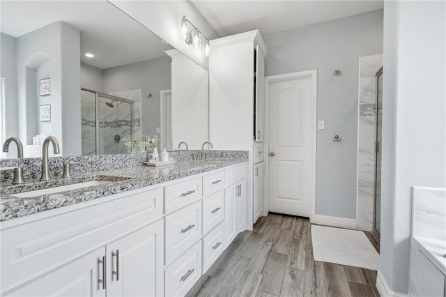 109 Longhorn, Odem, TX 78370