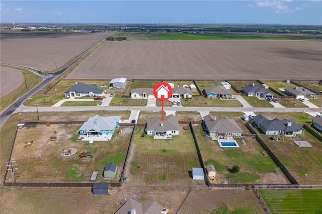 109 Longhorn, Odem, TX 78370
