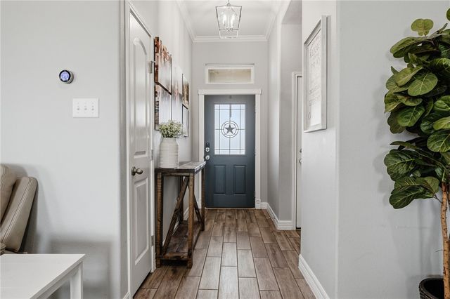 109 Longhorn, Odem, TX 78370