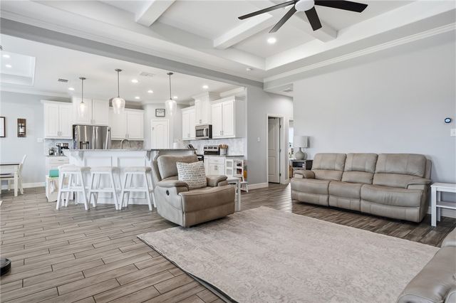 109 Longhorn, Odem, TX 78370