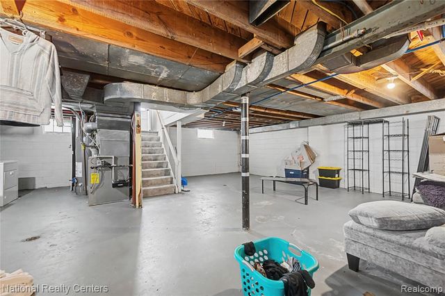 18890 Birmingham Street, Roseville, MI 48066