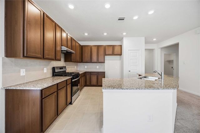 18206 Spruce Cottage Dr, Tomball, TX 77377