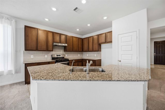 18206 Spruce Cottage Dr, Tomball, TX 77377