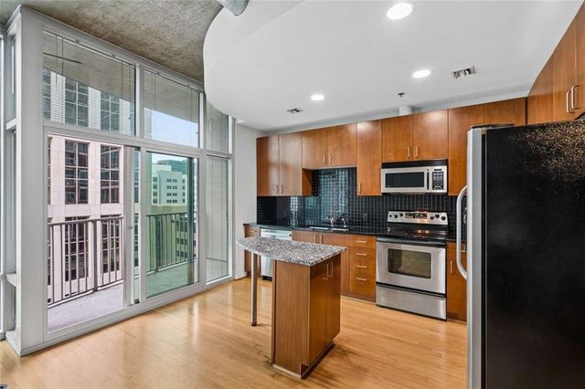 943 Peachtree Street NE 707, Atlanta, GA 30309