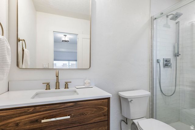 5997 S 2700 W, Roy, UT 84067