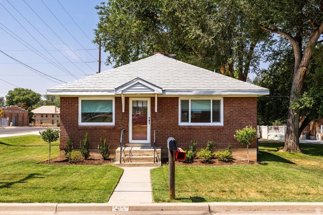 5997 S 2700 W, Roy, UT 84067