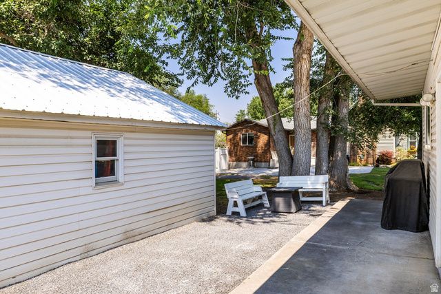 5997 S 2700 W, Roy, UT 84067