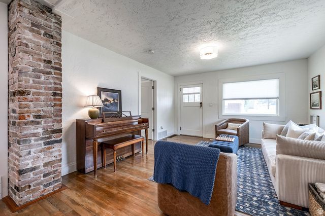 5997 S 2700 W, Roy, UT 84067